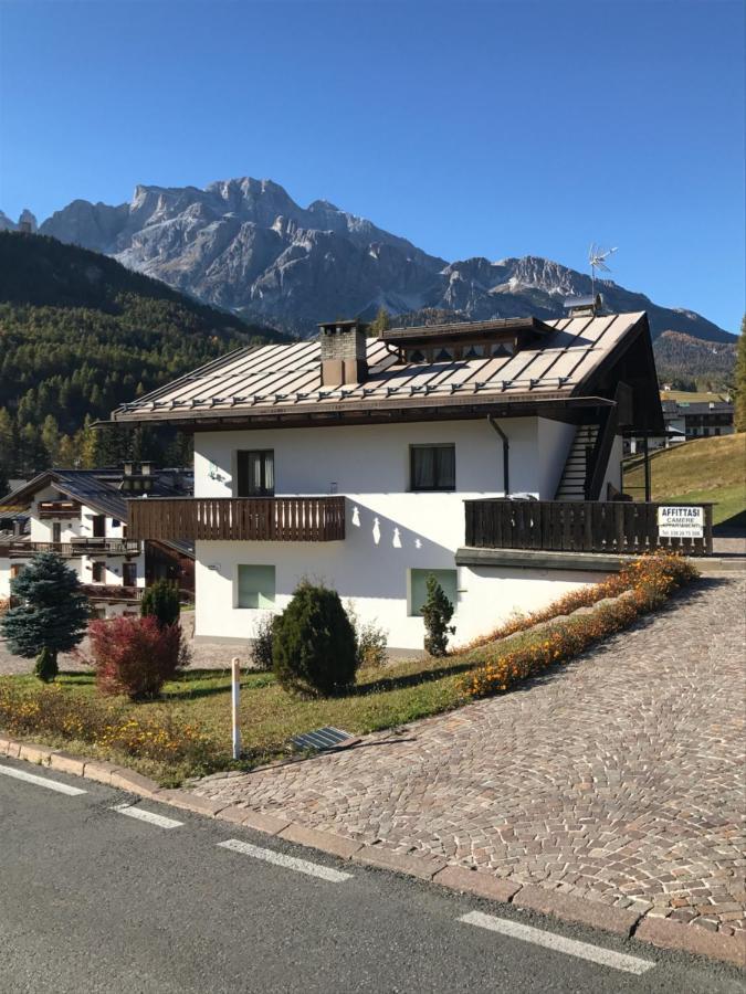 Affittacamere Iragidor Cortina dʼAmpezzo Exterior foto