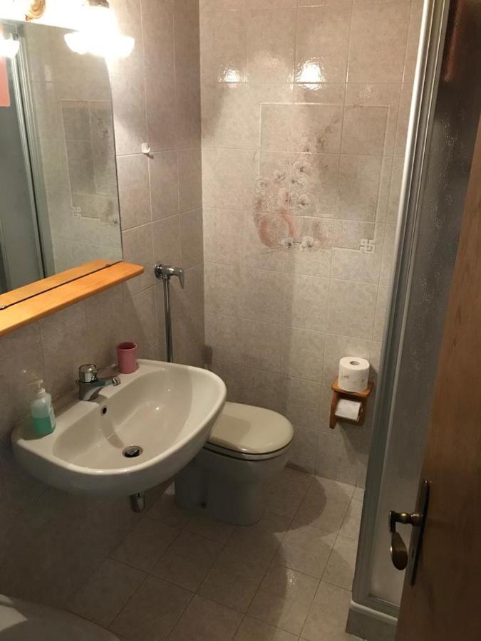 Affittacamere Iragidor Cortina dʼAmpezzo Cameră foto